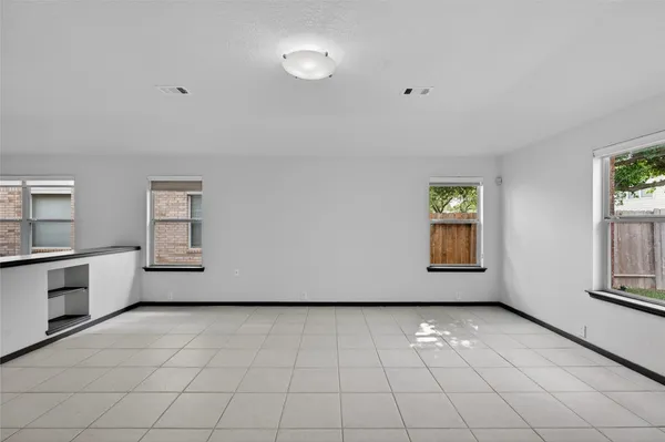 $1,950 | 17331 Stone Peaks Drive, Houston, TX 77095