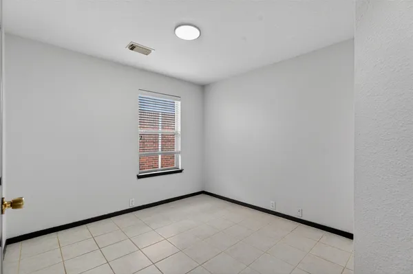 $1,950 | 17331 Stone Peaks Drive, Houston, TX 77095