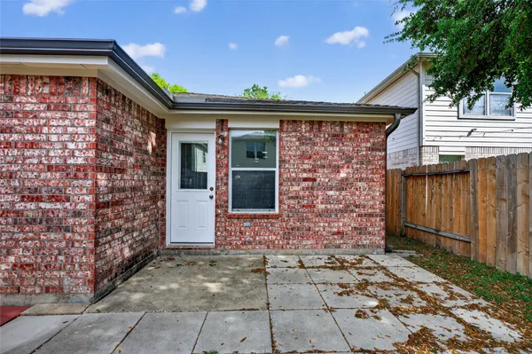 $1,950 | 17331 Stone Peaks Drive, Houston, TX 77095