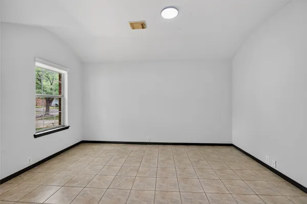 $1,950 | 17331 Stone Peaks Drive, Houston, TX 77095