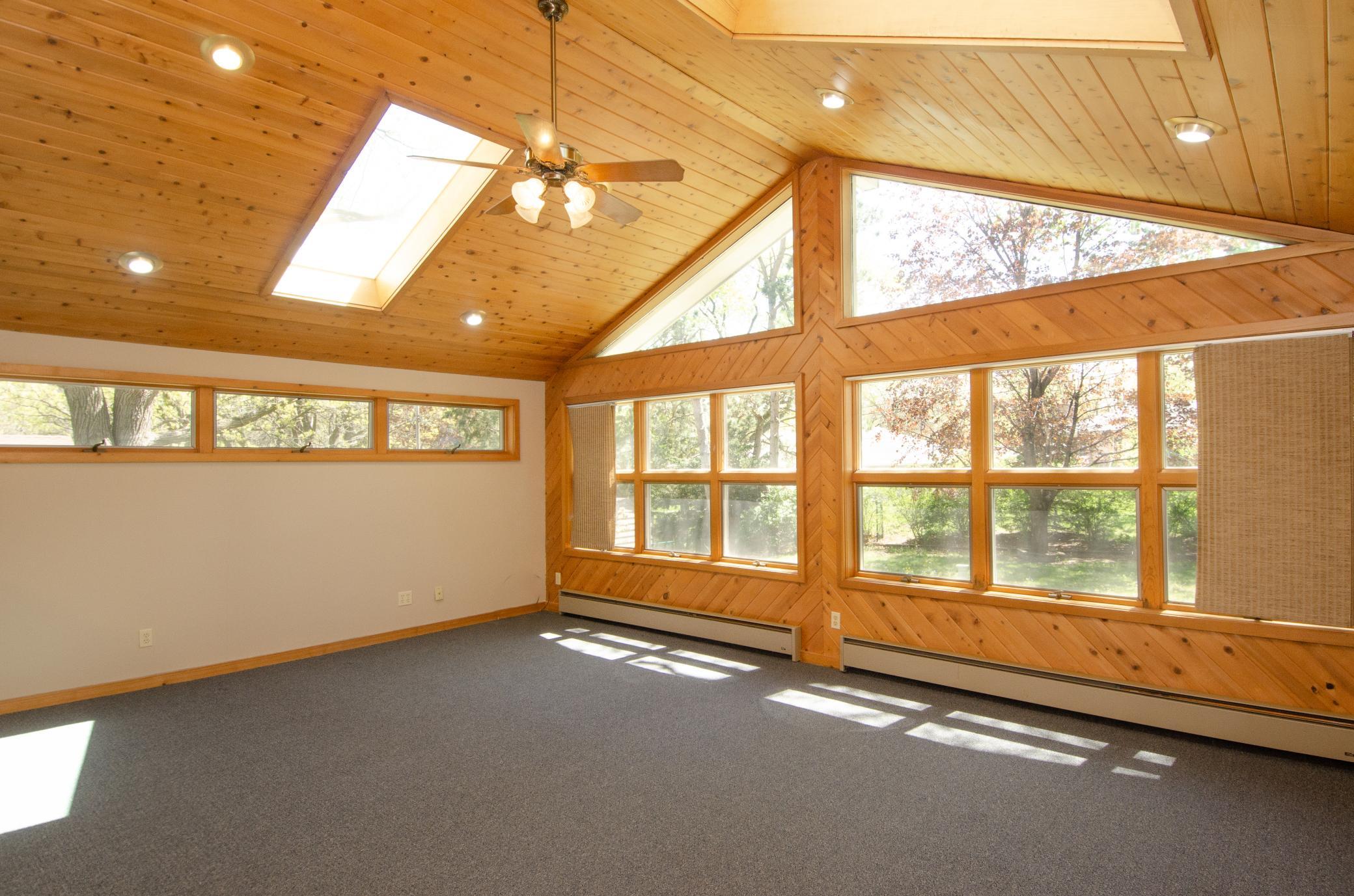 62 County Rd F Vadnais Heights, MN 55127 - Photo 13 of 25 Gallery Image 13