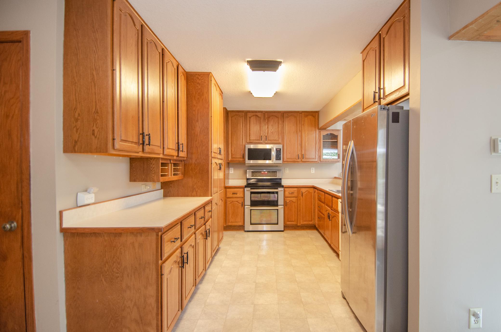 62 County Rd F Vadnais Heights, MN 55127 - Photo 10 of 25 Gallery Image 10
