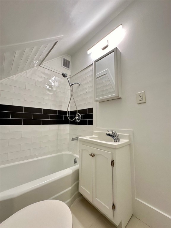 25 Providence Street Woonsocket, RI 02895 - Photo 12 of 13 Gallery Image 12