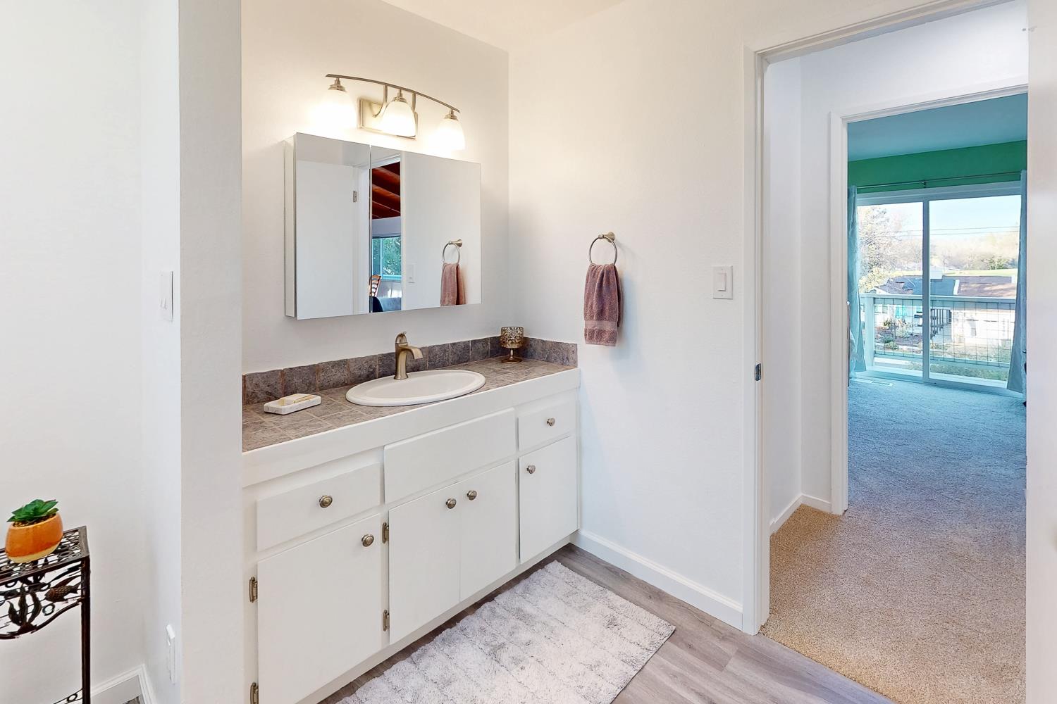 24713 Oro Valley Road Auburn, CA 95602 - Photo 27 of 69