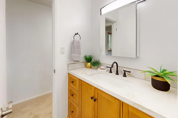 $585,000 | 24713 Oro Valley Road, Auburn, CA 95602