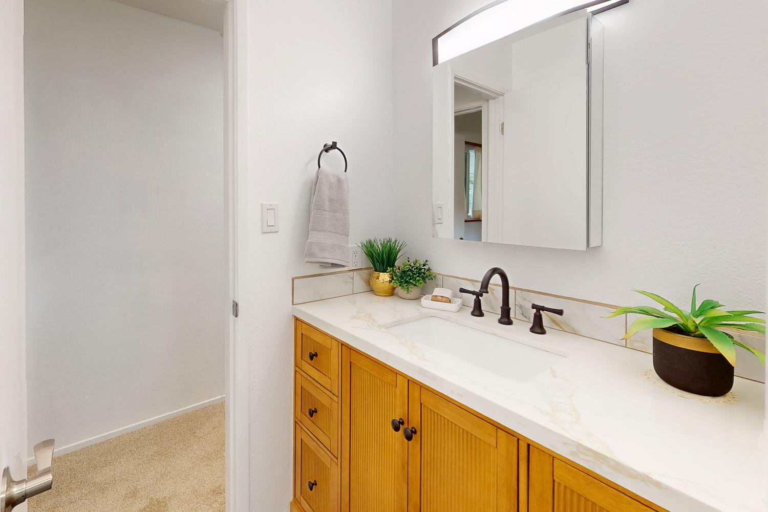 24713 Oro Valley Road Auburn, CA 95602 - Photo 31 of 69