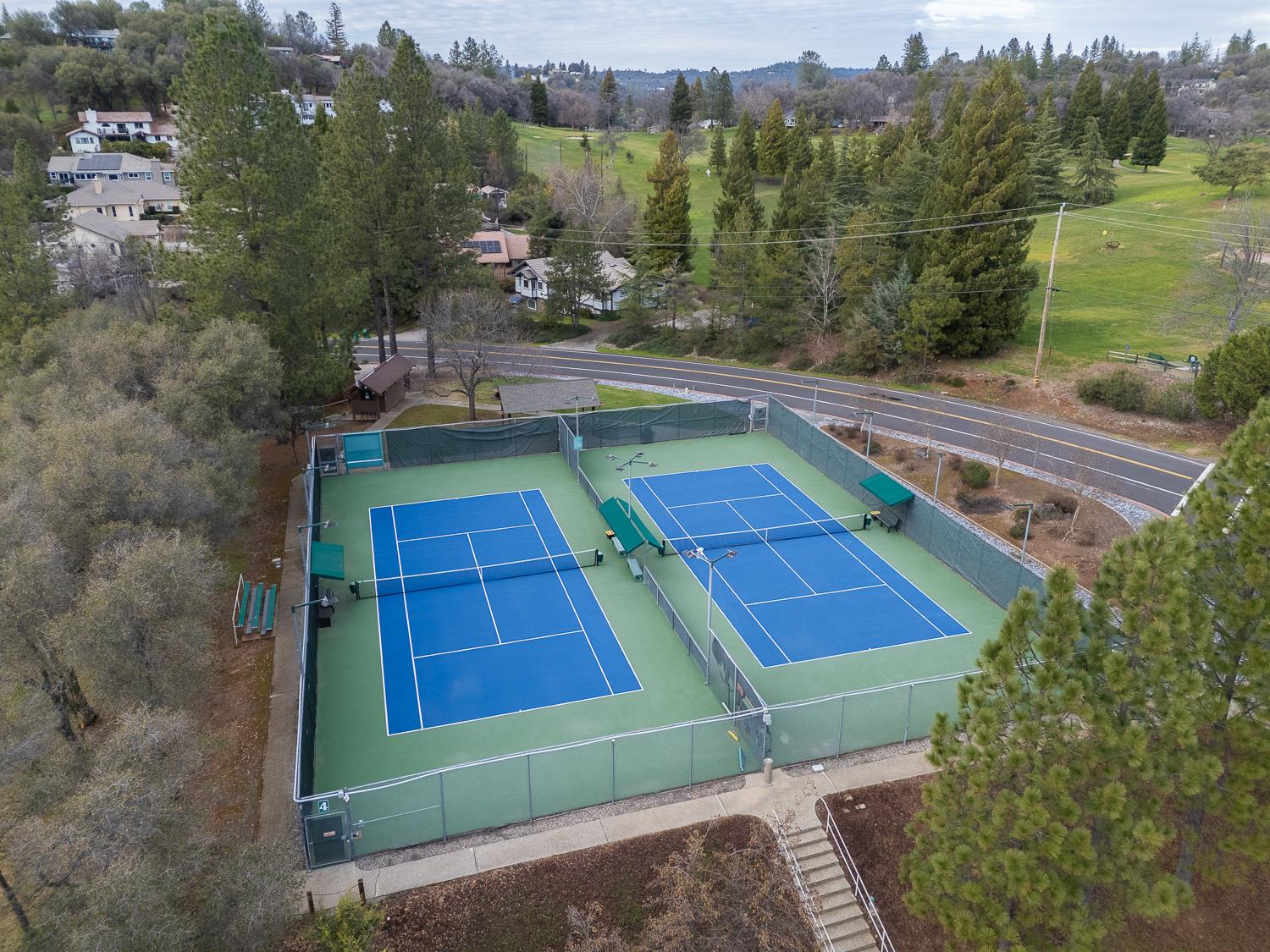 24713 Oro Valley Road Auburn, CA 95602 - Photo 60 of 69 Tennis and pickle ball courts available