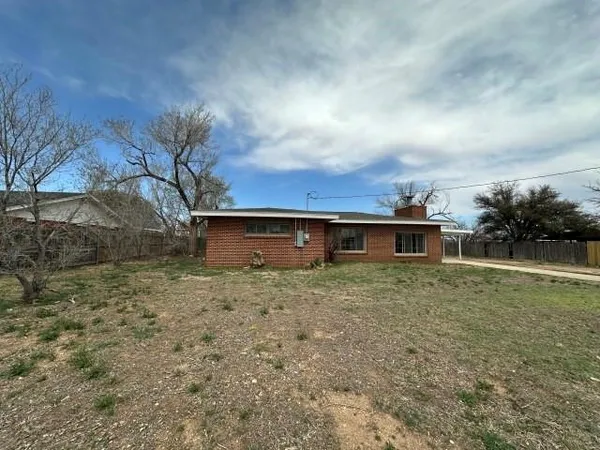 $247,500 | 2204 Carl Street, Big Spring, TX 79720