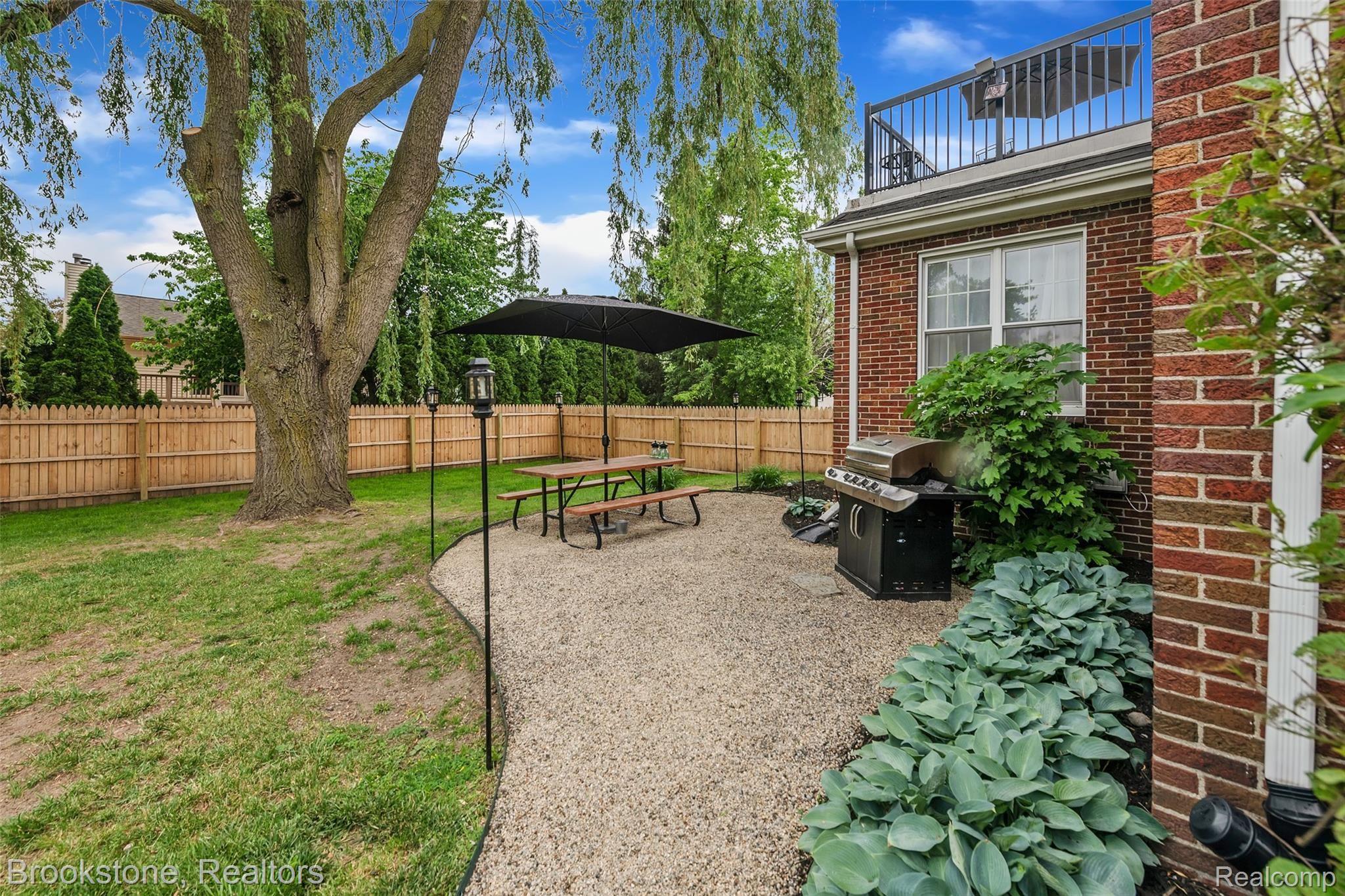 4700 Auburn Road Utica, MI 48317 - Photo 25 of 33 47-4700-Auburn-Rd-WindowStill-Real-Estate-Photography-41.jpg