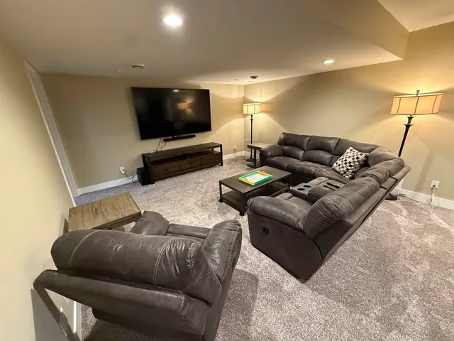 $575,000 | 407 Rimrock Road, Janesville, WI 53548