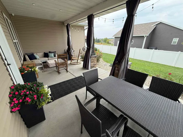 $575,000 | 407 Rimrock Road, Janesville, WI 53548