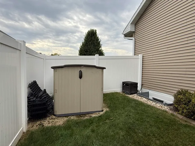 $575,000 | 407 Rimrock Road, Janesville, WI 53548