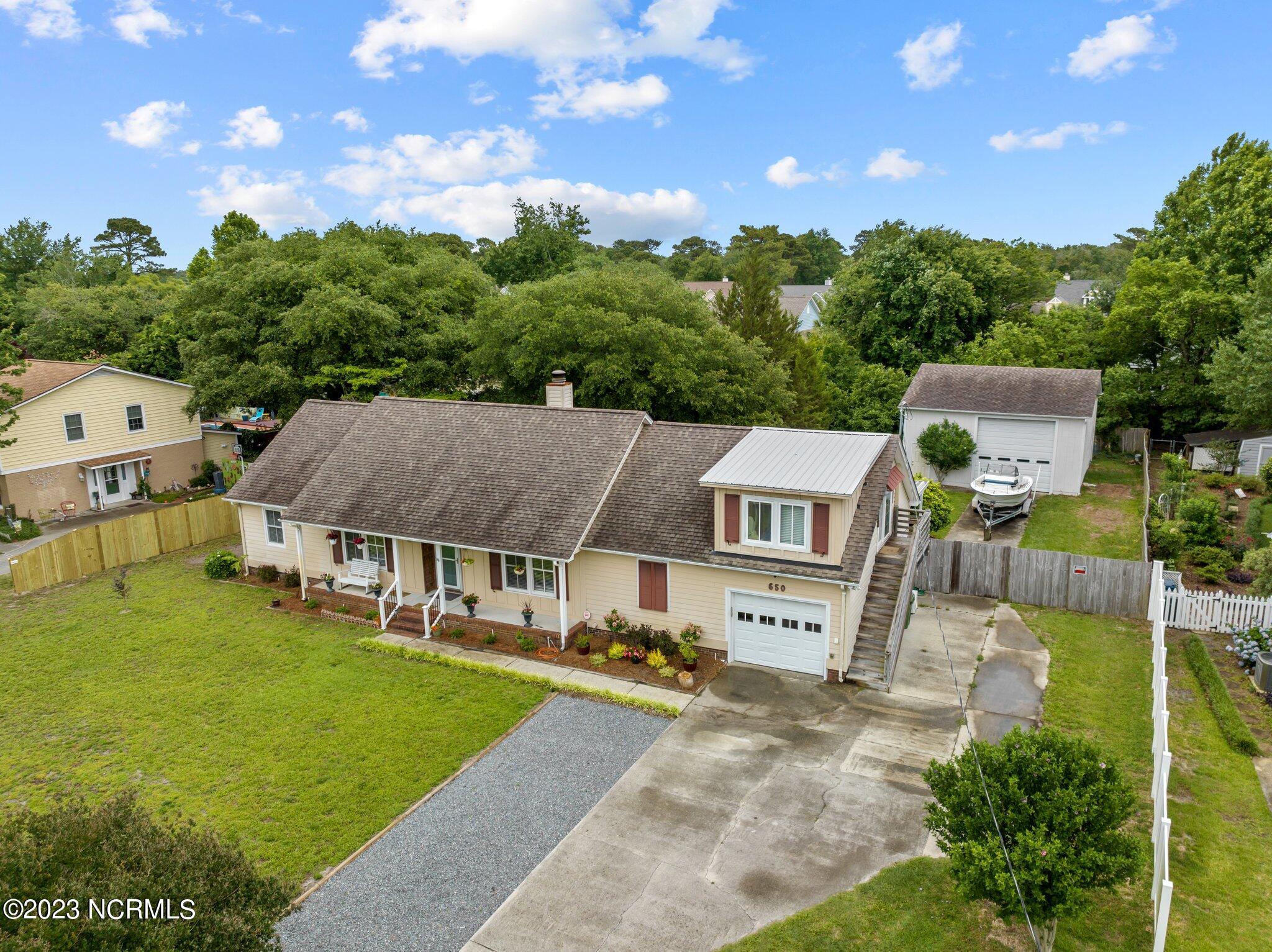 650 Windemere Road Wilmington, NC 28405 - Photo 12 of 76 12-web-or-mls-DJI_0395