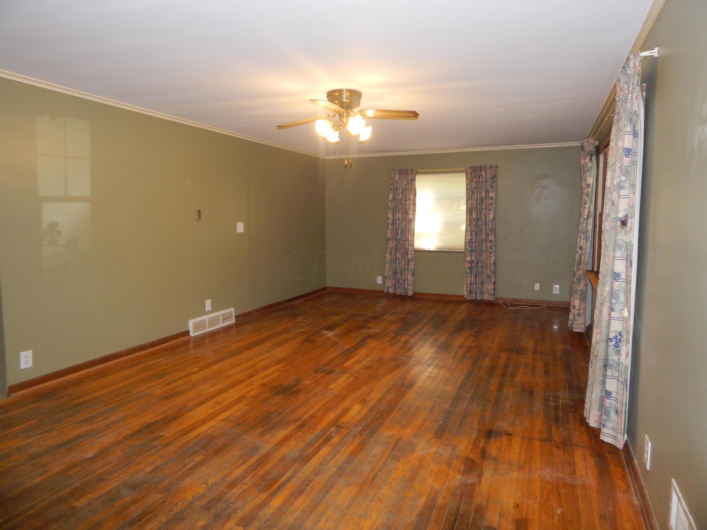 3440 Petzinger Road Columbus, OH 43232 - Photo 11 of 38 Gallery Image 11