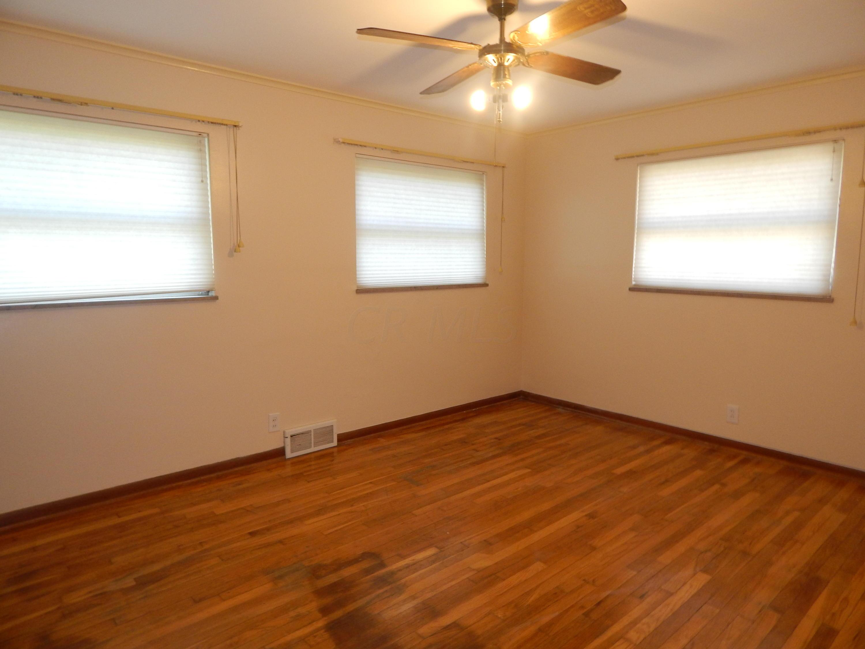 3440 Petzinger Road Columbus, OH 43232 - Photo 12 of 38 Gallery Image 12