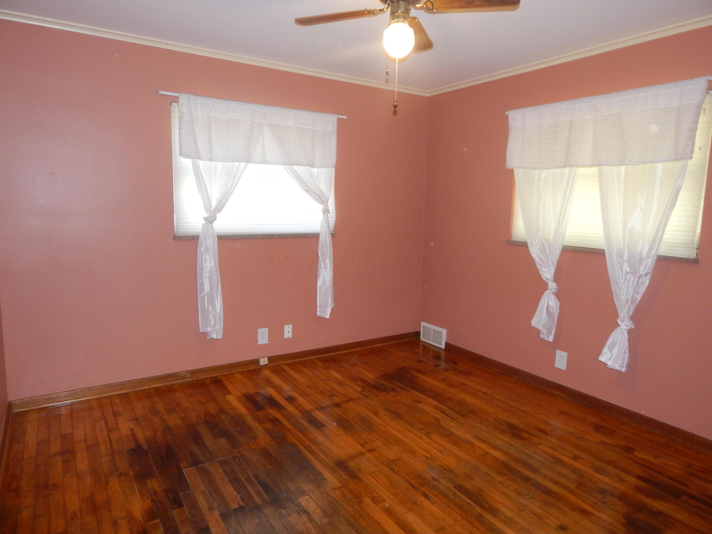 3440 Petzinger Road Columbus, OH 43232 - Photo 19 of 38 Gallery Image 19
