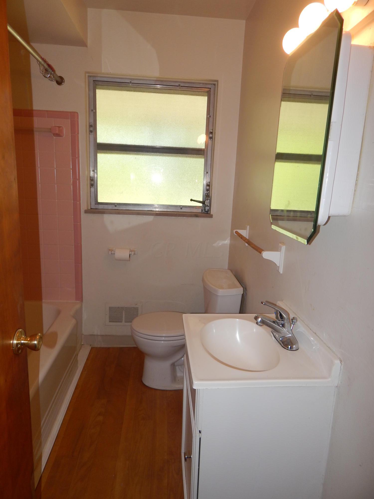 3440 Petzinger Road Columbus, OH 43232 - Photo 21 of 38 Gallery Image 21