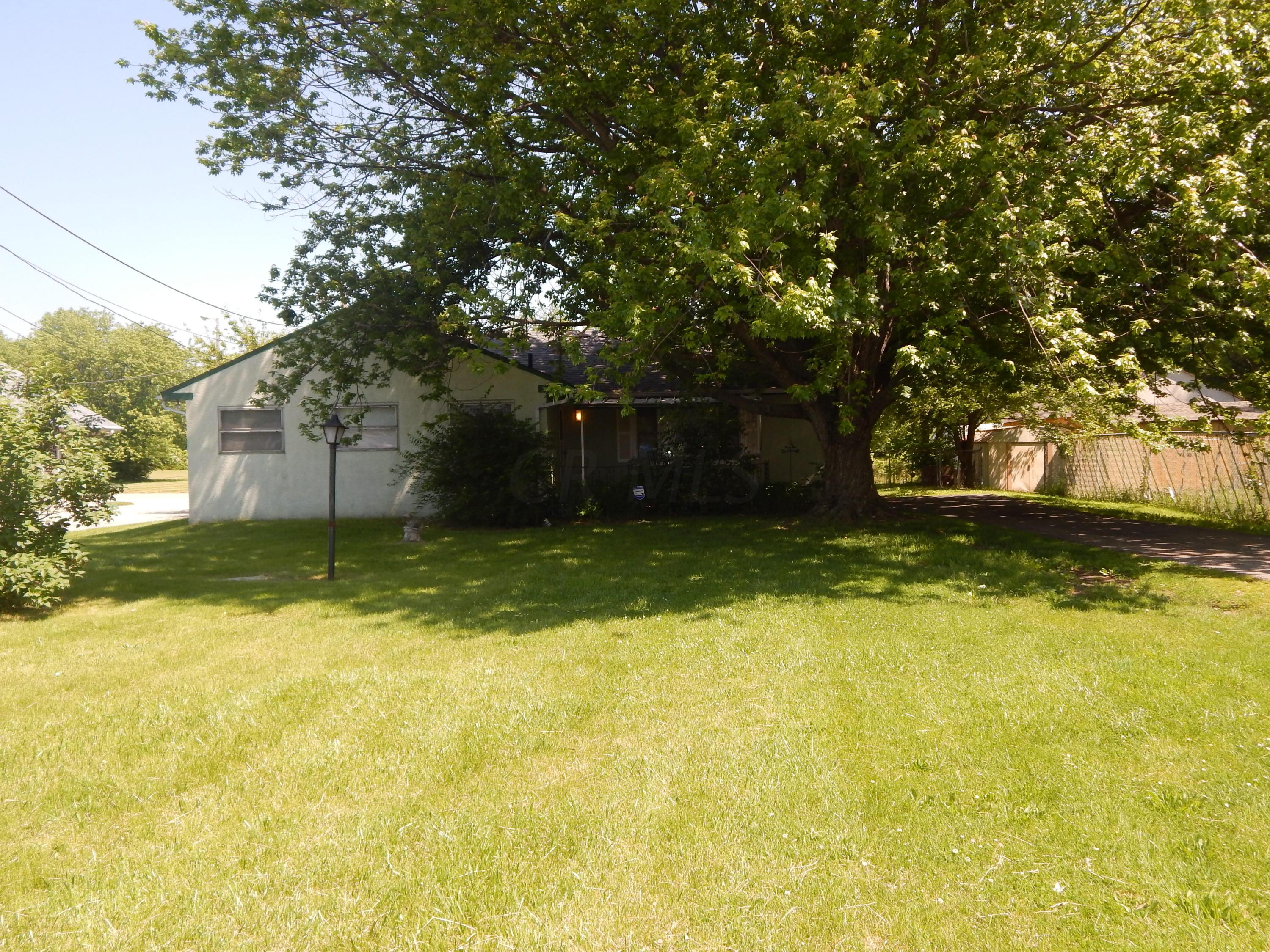 3440 Petzinger Road Columbus, OH 43232 - Photo 5 of 38 Gallery Image 5