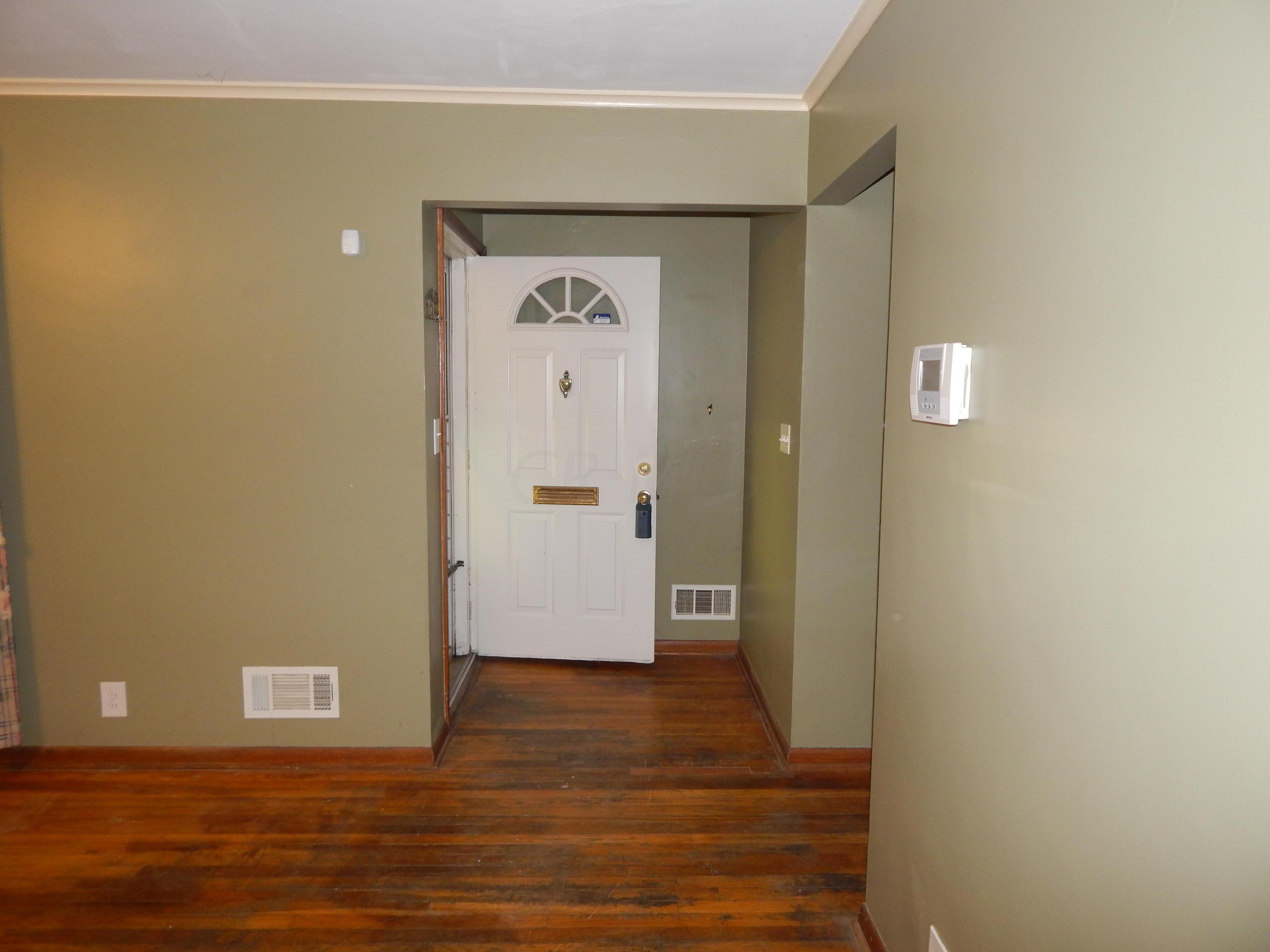 3440 Petzinger Road Columbus, OH 43232 - Photo 7 of 38 Gallery Image 7