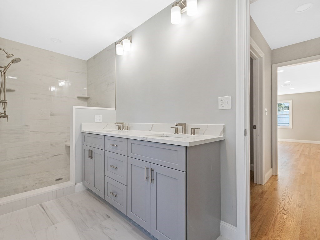 33 Circle Drive Waltham, MA 02452 - Photo 30 of 42