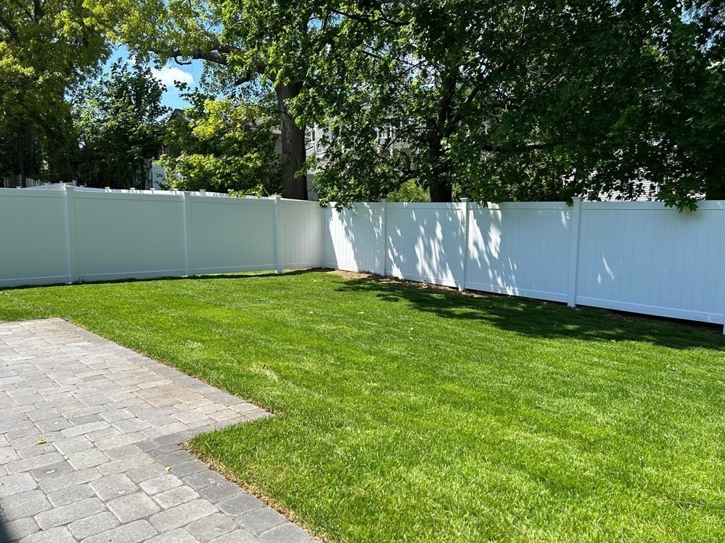 33 Circle Drive Waltham, MA 02452 - Photo 3 of 42 a view of a backyard