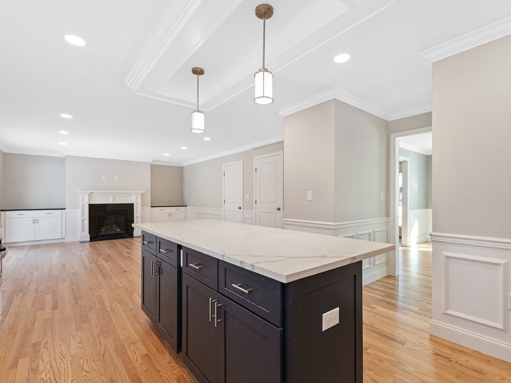 33 Circle Drive Waltham, MA 02452 - Photo 7 of 42