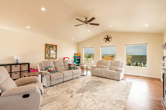 $500,000 | 1120 Fleming Boulevard, Sheridan, WY 82801