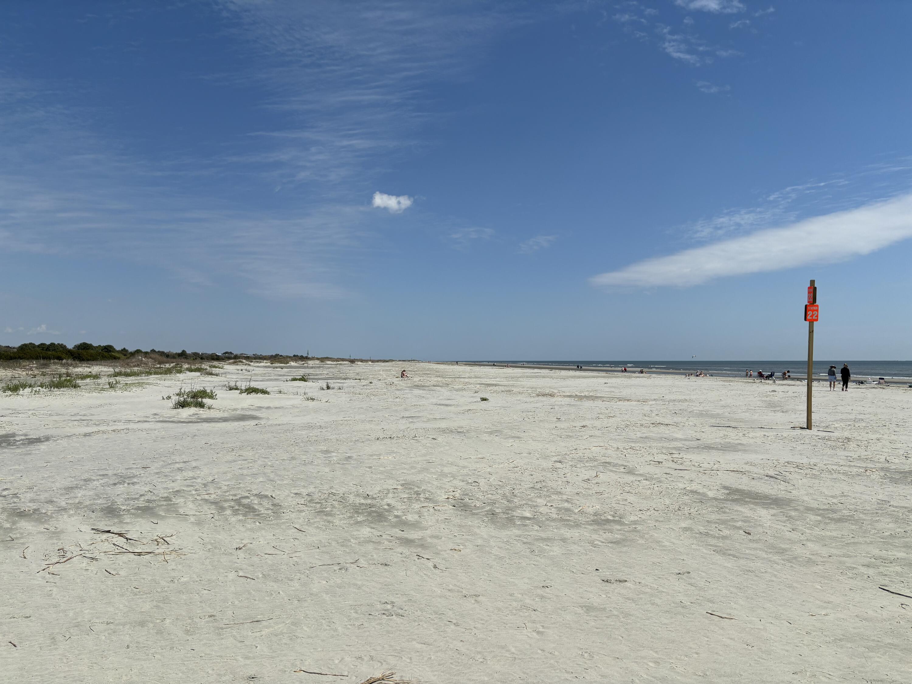 656 Coleman Boulevard, Unit 402 Mount Pleasant, SC 29464 - Photo 32 of 37 IMG_0698