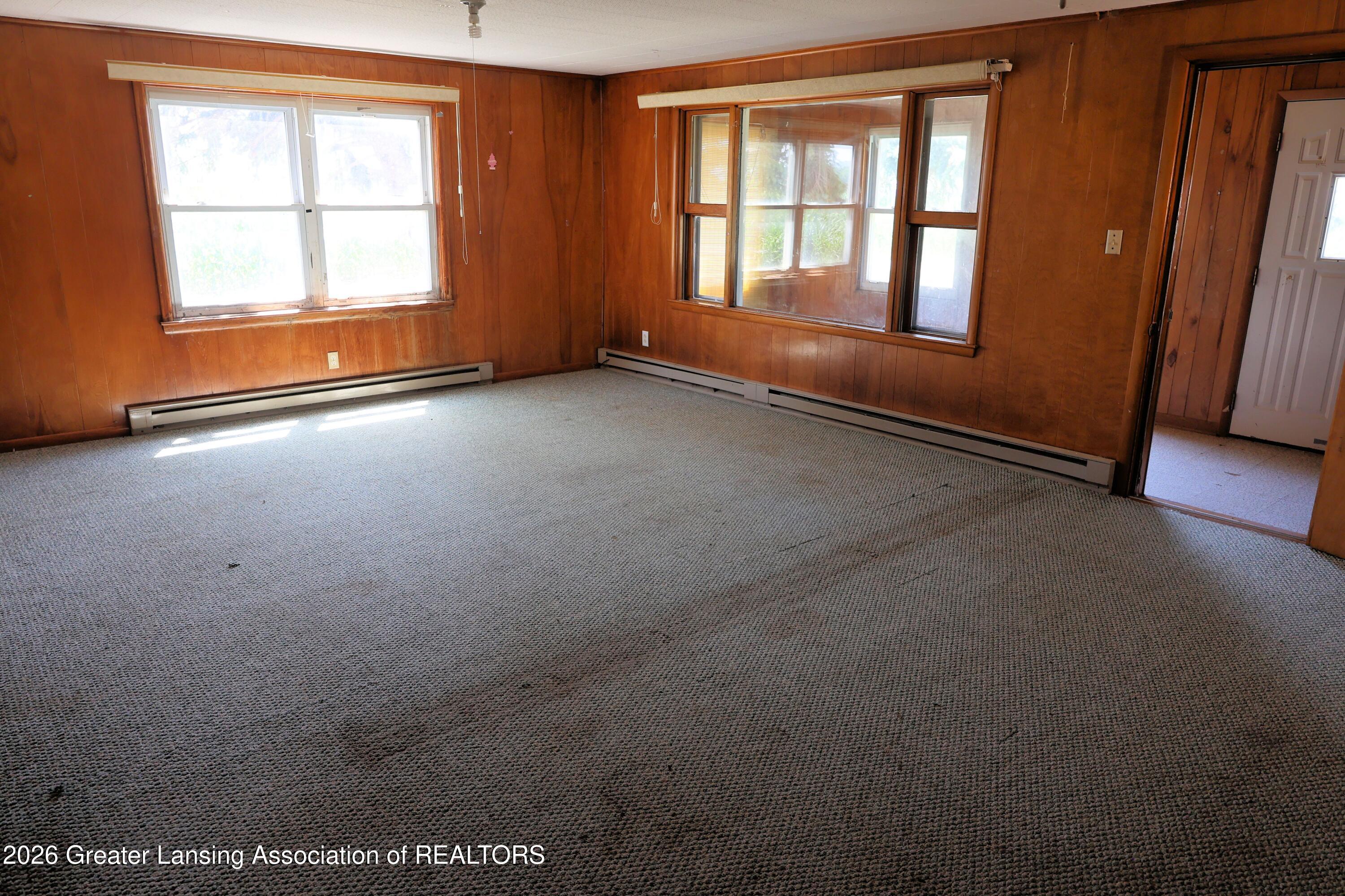 2550 North Airport Road St. Johns, MI 48879 - Photo 7 of 44 7132026 (4)