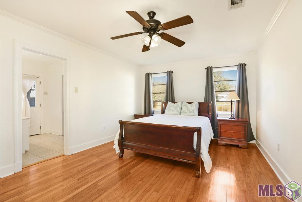 4934 Inniswold Road Baton Rouge, LA 70809 - Photo 9 of 22 Primary Ensuite