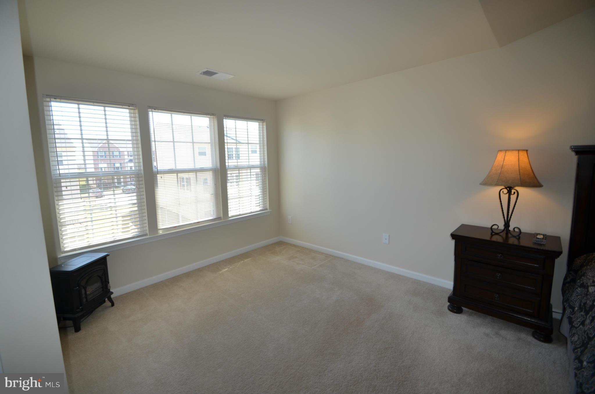 2010 Spring Run Circle Frederick, MD 21702 - Photo 19 of 26 Bedroom (Master)