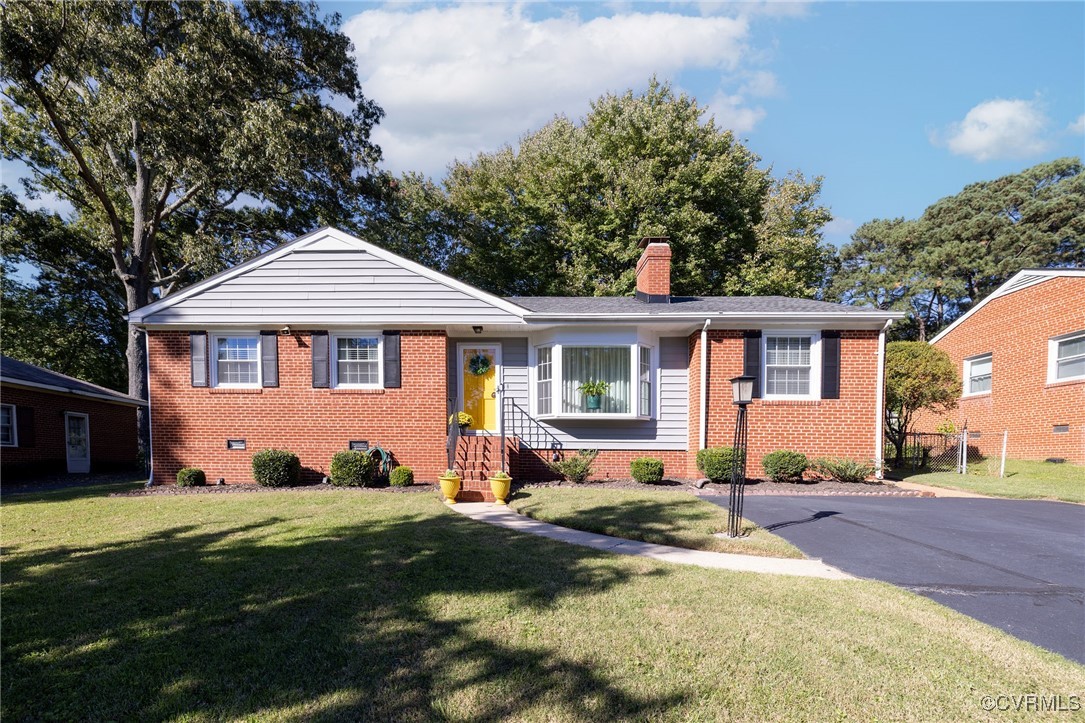 7518 Comet Road Henrico, VA 23294 - Photo 1 of 46 One-level living with a beautifully manicured lawn