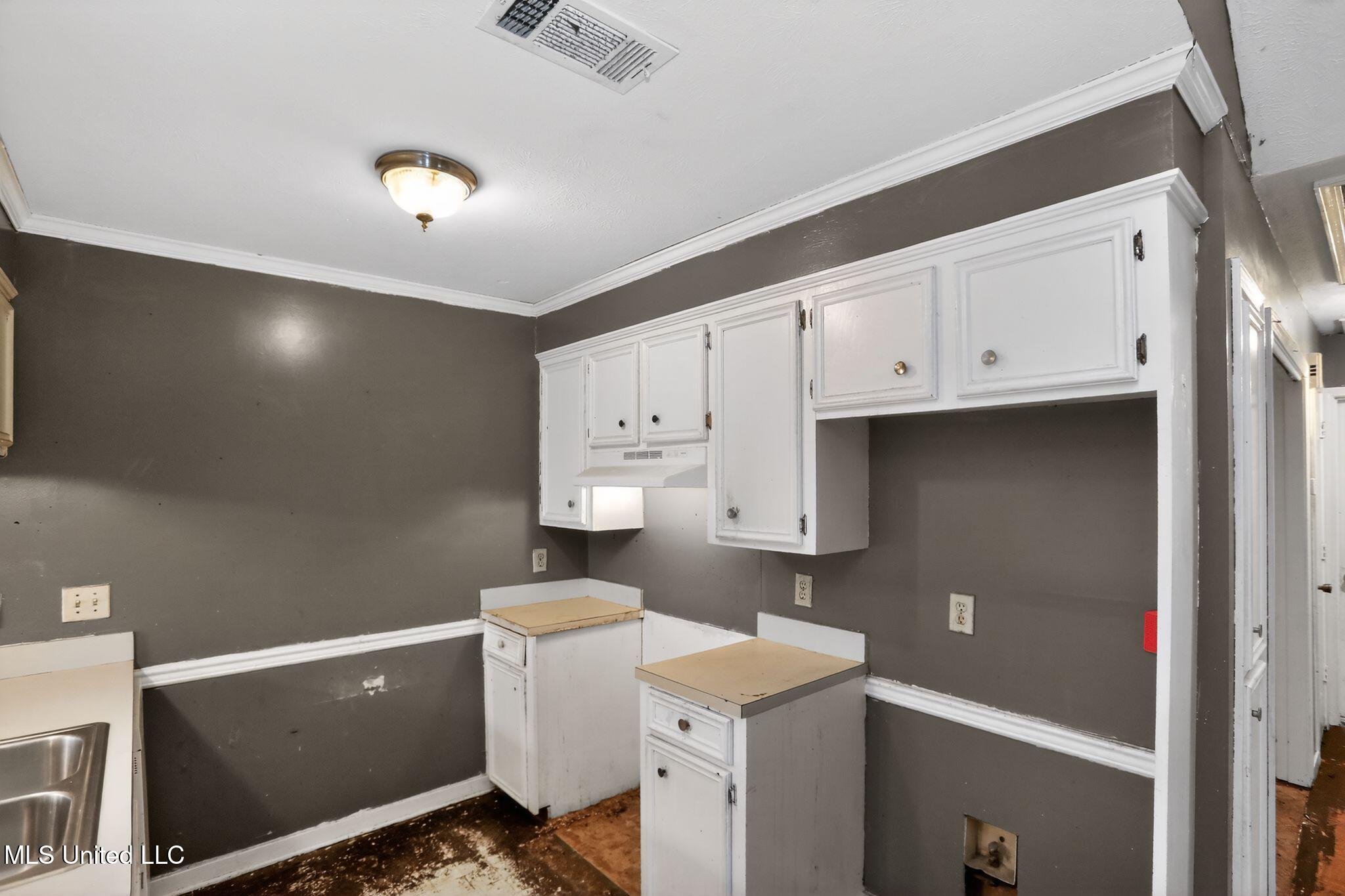 5571 Tiki Lane Jackson, MS 39212 - Photo 28 of 32 37_5571_Tiki_Ln_Jackson_MS_39212-Others-