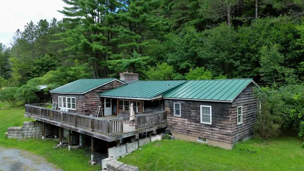 $299,000 | 10523 Pomfret Road, Pomfret, VT 05084