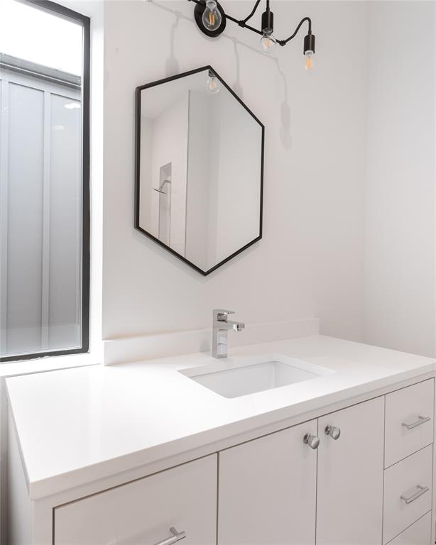 1911 Euclid Avenue Dallas, TX 75206 - Photo 28 of 32