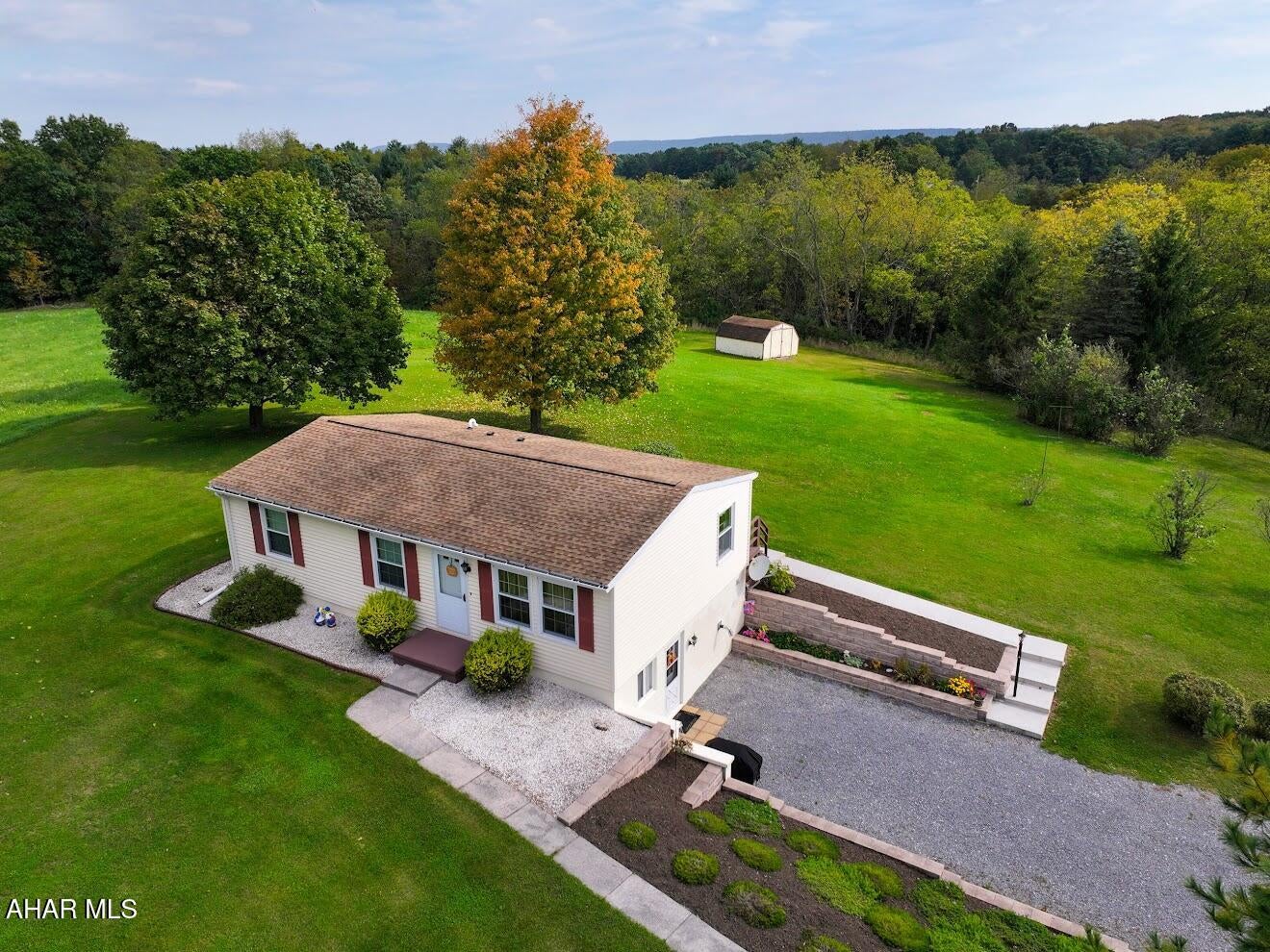 2061 Menchtown Road Everett, PA 15537 - Photo 2 of 56 Gallery Image 2