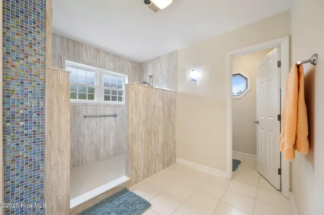 $940,000 | 132 Gemstone Drive, Sneads Ferry, NC 28460