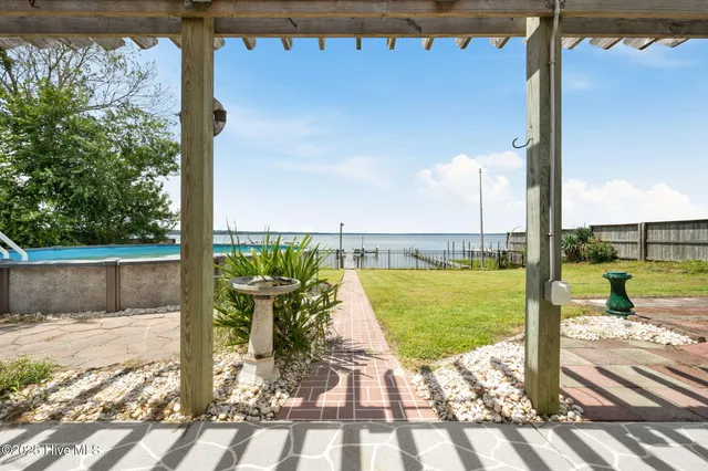 $940,000 | 132 Gemstone Drive, Sneads Ferry, NC 28460