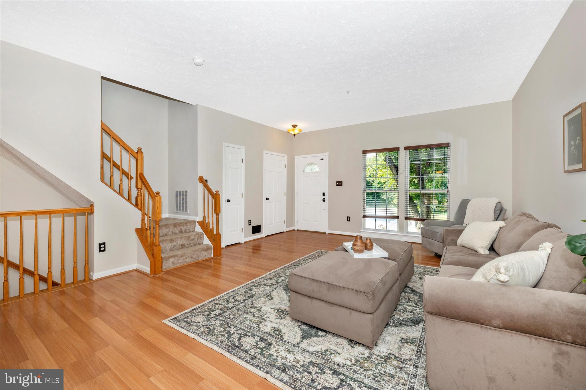 2010 Sumner Drive Frederick, MD 21702 - Photo 6 of 34 a living room with furniture and a wooden floor