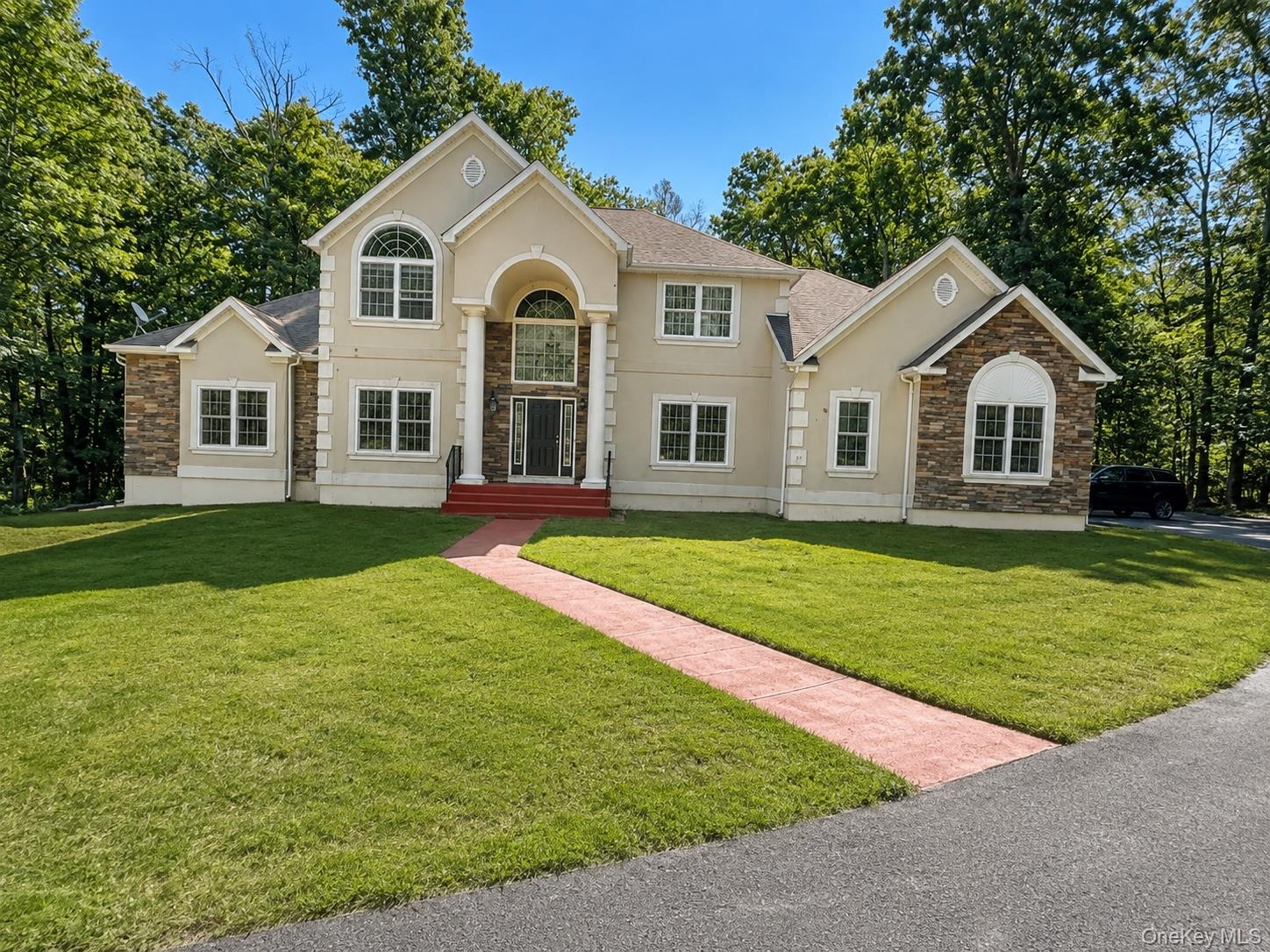 39 Jacob Rumph Court Montgomery, NY 12549 - Photo 2 of 27 Gallery Image 2