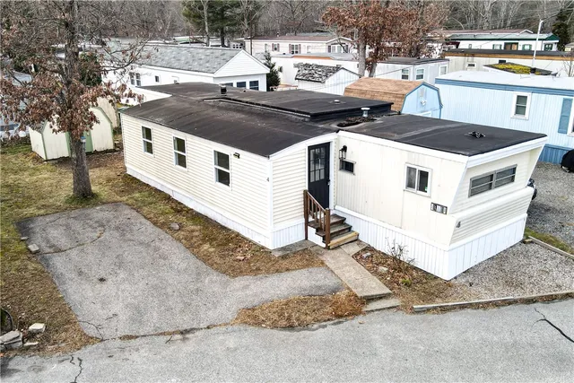 $99,900 | 4 Ln 3, Coventry, RI 02816