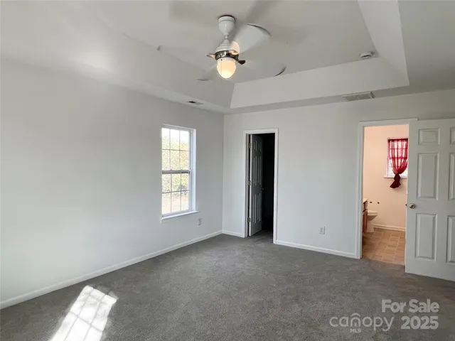 a view of empty room with window