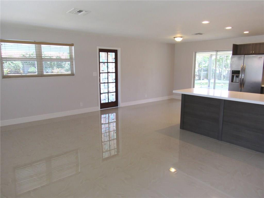 1319 Northwest 4th Street Boca Raton, FL 33486 - Photo 4 of 11 Photo 4