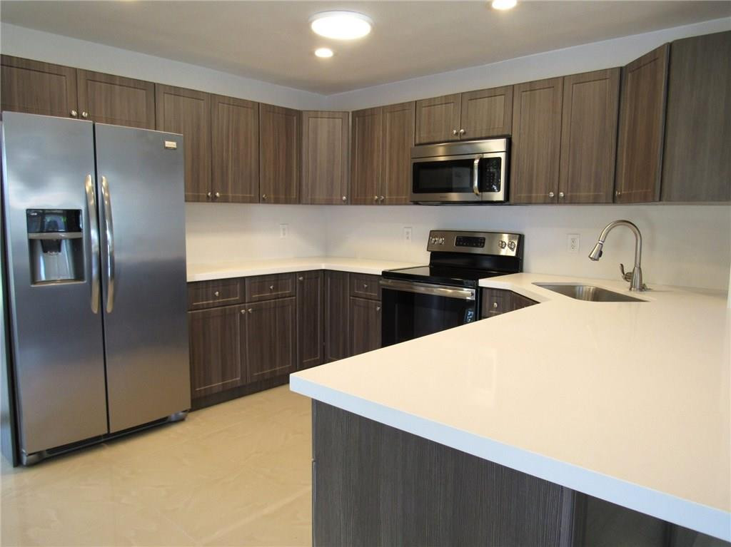 1319 Northwest 4th Street Boca Raton, FL 33486 - Photo 5 of 11 Photo 5