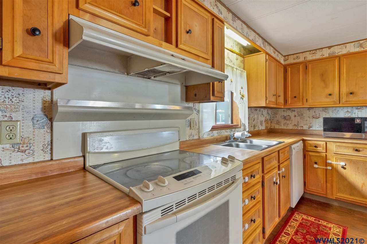 3426 Elm Street, Unit 5 Hubbard, OR 97032 - Photo 6 of 27