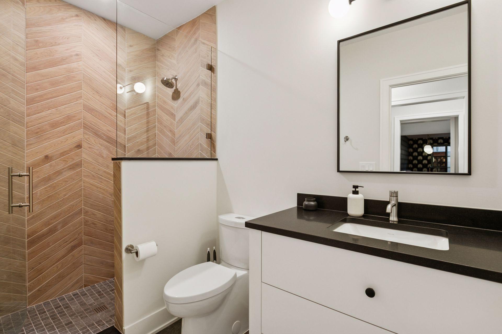 20555 Linden Road Deephaven, MN 55331 - Photo 27 of 41