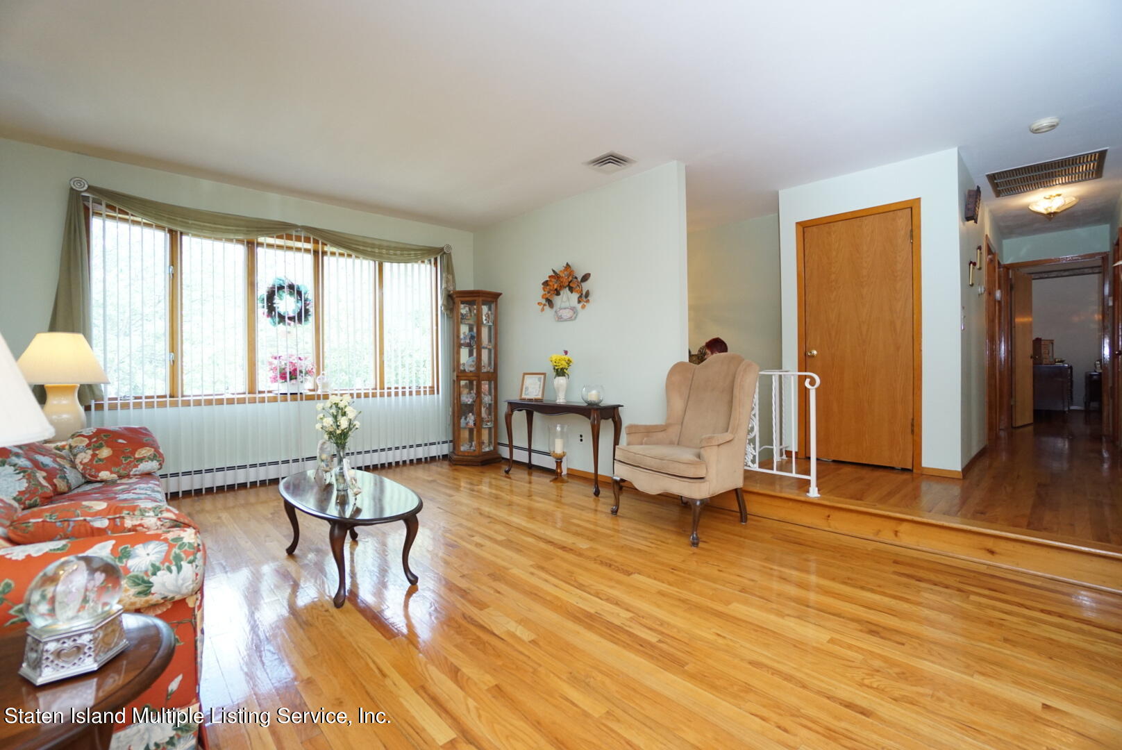 458 Foster Road Staten Island, NY 10309 - Photo 13 of 41 Photo Jul 02, 5 39 54 PM