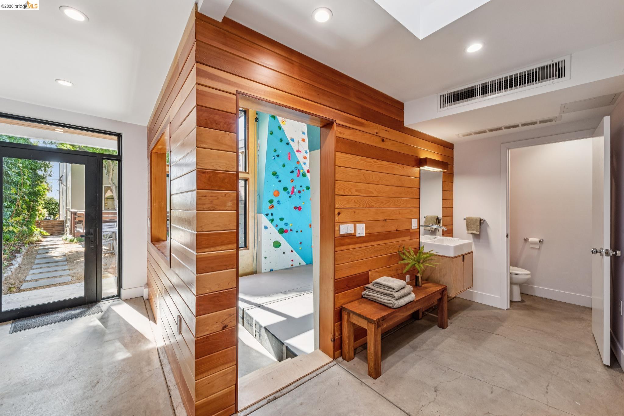 1643 Walnut Street Berkeley, CA 94709 - Photo 68 of 77