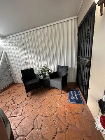 $1,450 | Undisclosed Address, Hialeah, FL 33012