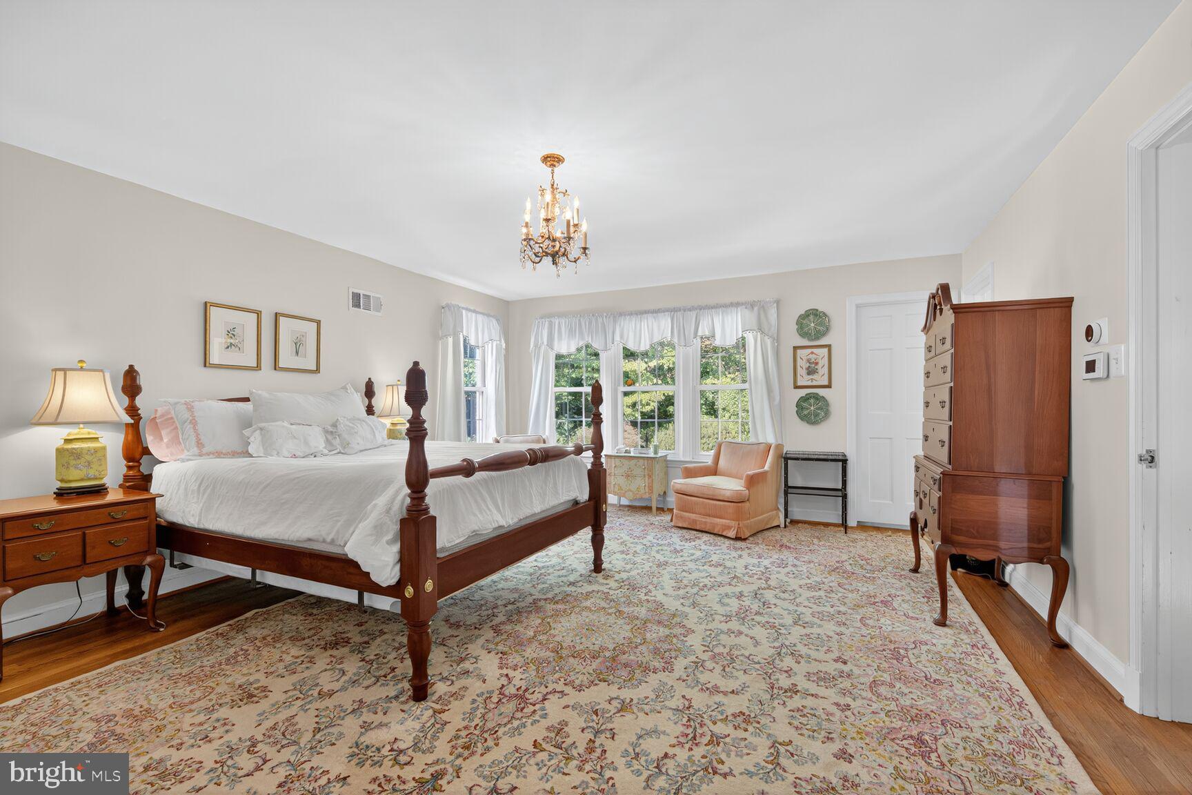 7200 Helmsdale Road Bethesda, MD 20817 - Photo 31 of 50 a bedroom with furniture and a window